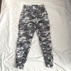 night camp cargo pants. Good condition.